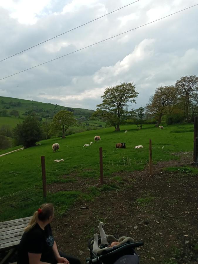 Orchard Meadow Shepherd Huts Leek-buxton-ashbourne Upper Elkstone