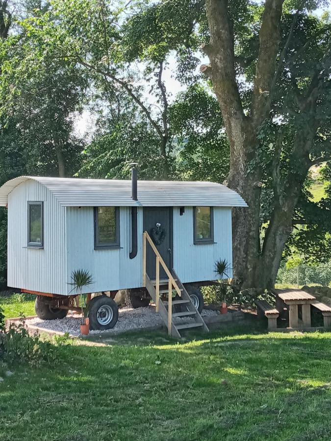 Orchard Meadow Shepherd Huts Leek-buxton-ashbourne Upper Elkstone